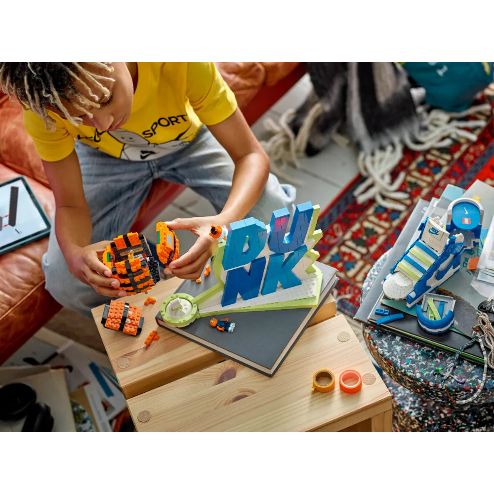Nike Dunk x LEGO®