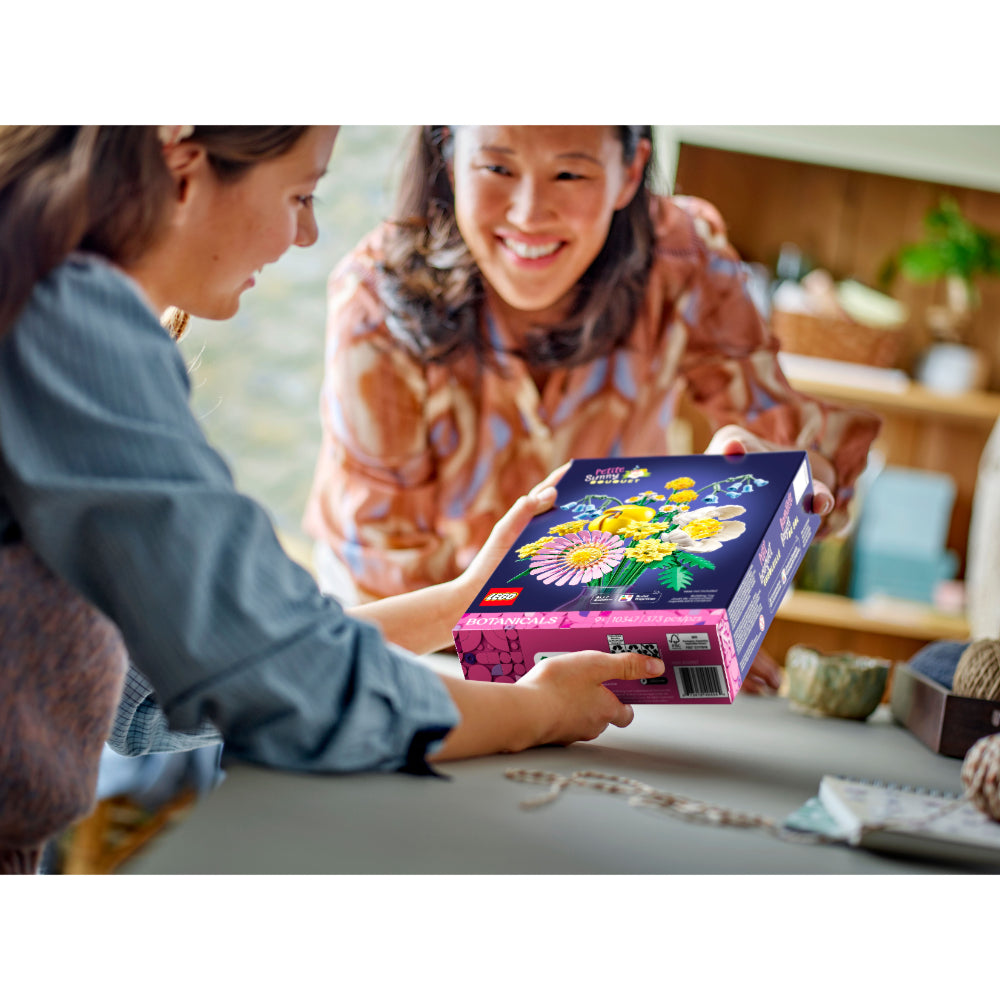 LEGO®Botanicals: Ramillete Rayos De Sol (10347)_010