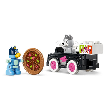 LEGO®Bluey: Pizzeras Con Muffin Y Bluey (10469)_002