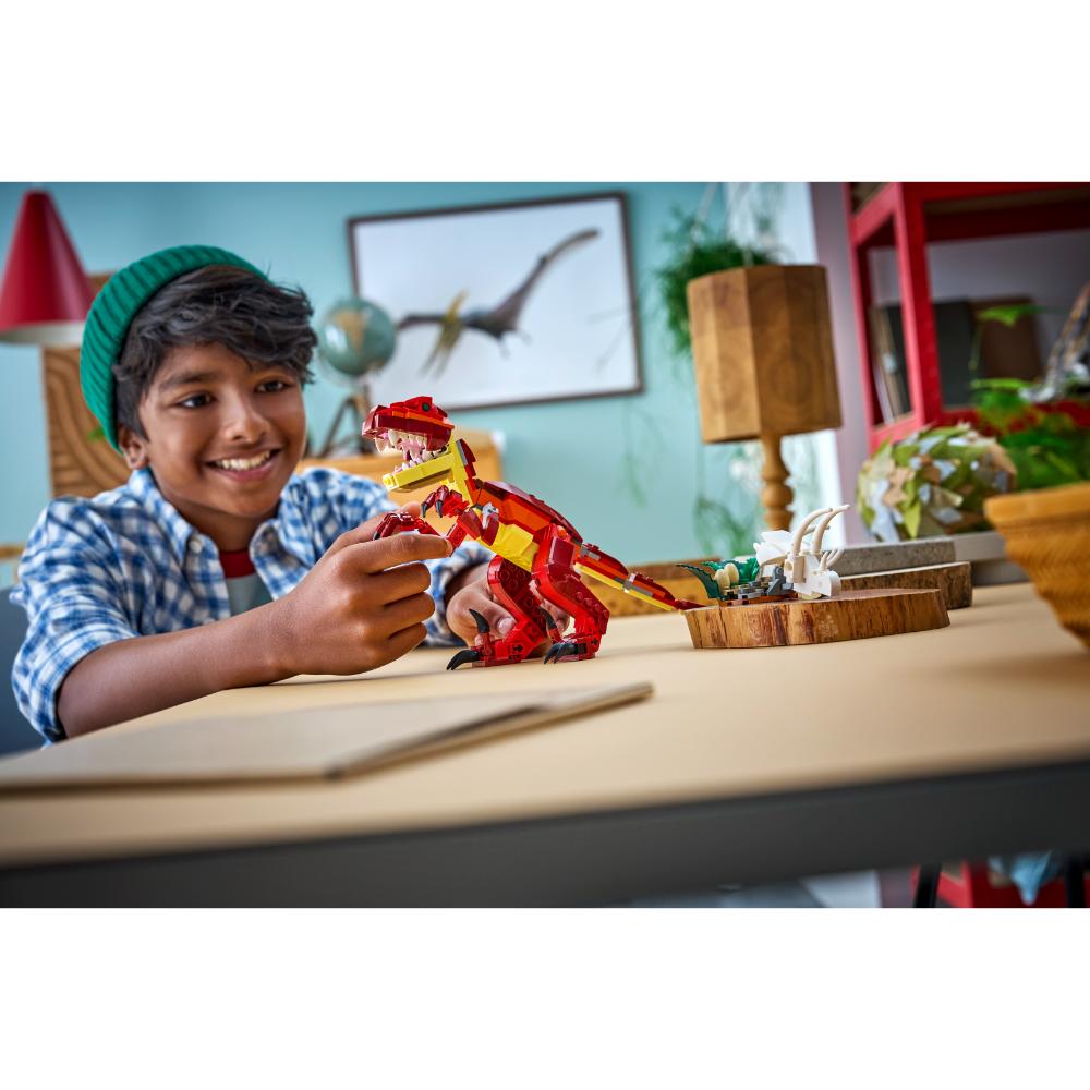 FEROZ DINOSAURIO