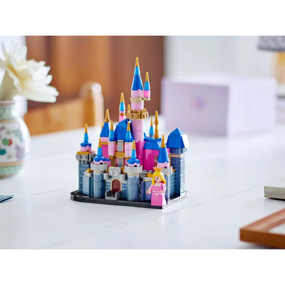 LEGO® Disney Princess: Mini Castillo Disney De La Bella Durmiente (40720)_004