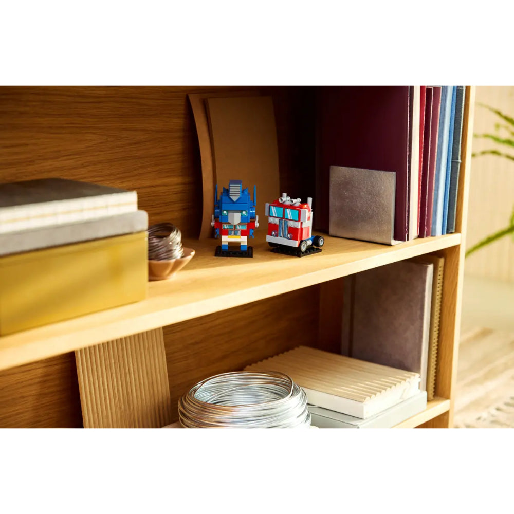 OPTIMUS PRIME: ROBOT Y VEHÍCULO