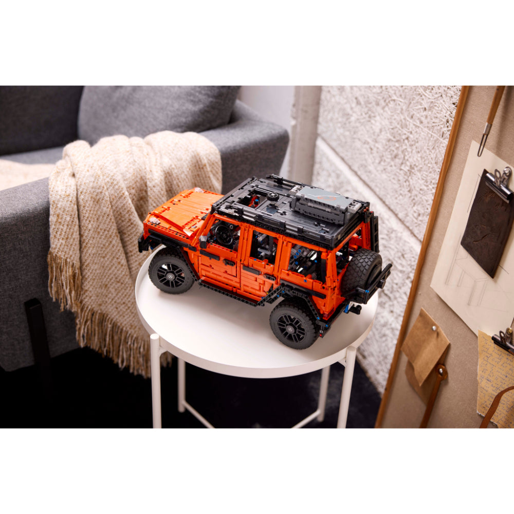 LEGO® Technic: Mercedes-Benz G 500 Professional Line (42177)_019