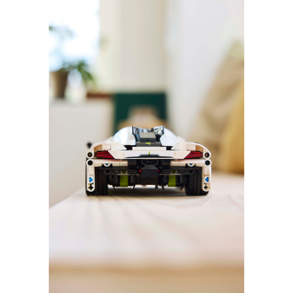 LEGO® Technic: Hipercoche Koenigsegg Jesko Absolut Blanco (42184)_014