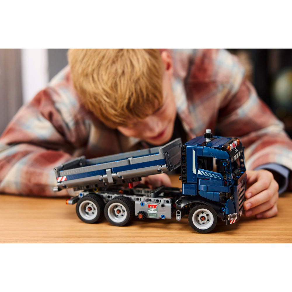 LEGO®Technic: Volquete Basculante (42203)_010