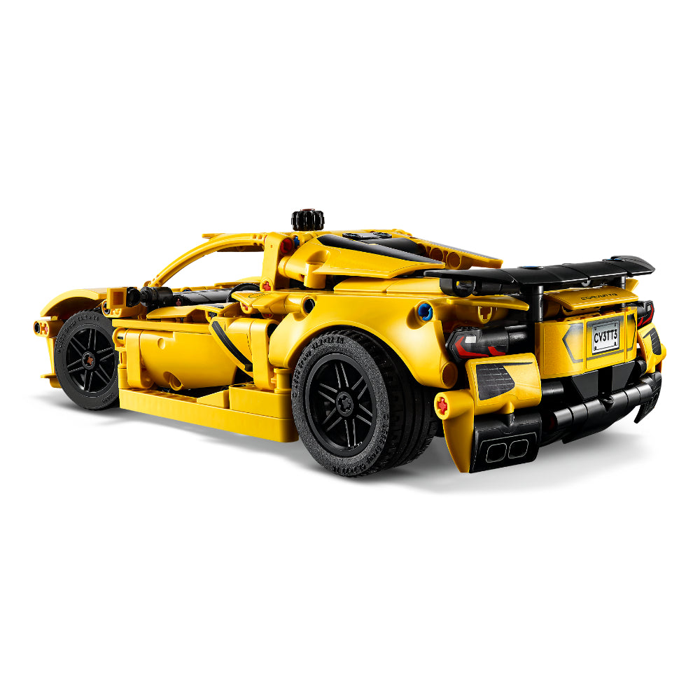LEGO®Technic: Chevrolet Corvette Stingray (42205)_007