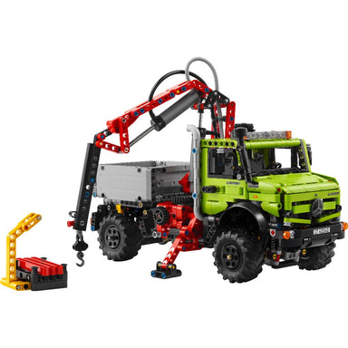 LEGO®Technic: Mercedes-Benz Unimog U 5023 Con Grúa (42242)_002
