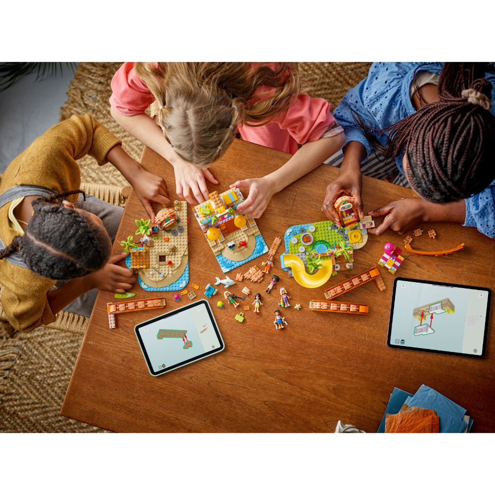 LEGO®Friends: Hotel De Vacaciones Familiares En La Playa (42673)_011