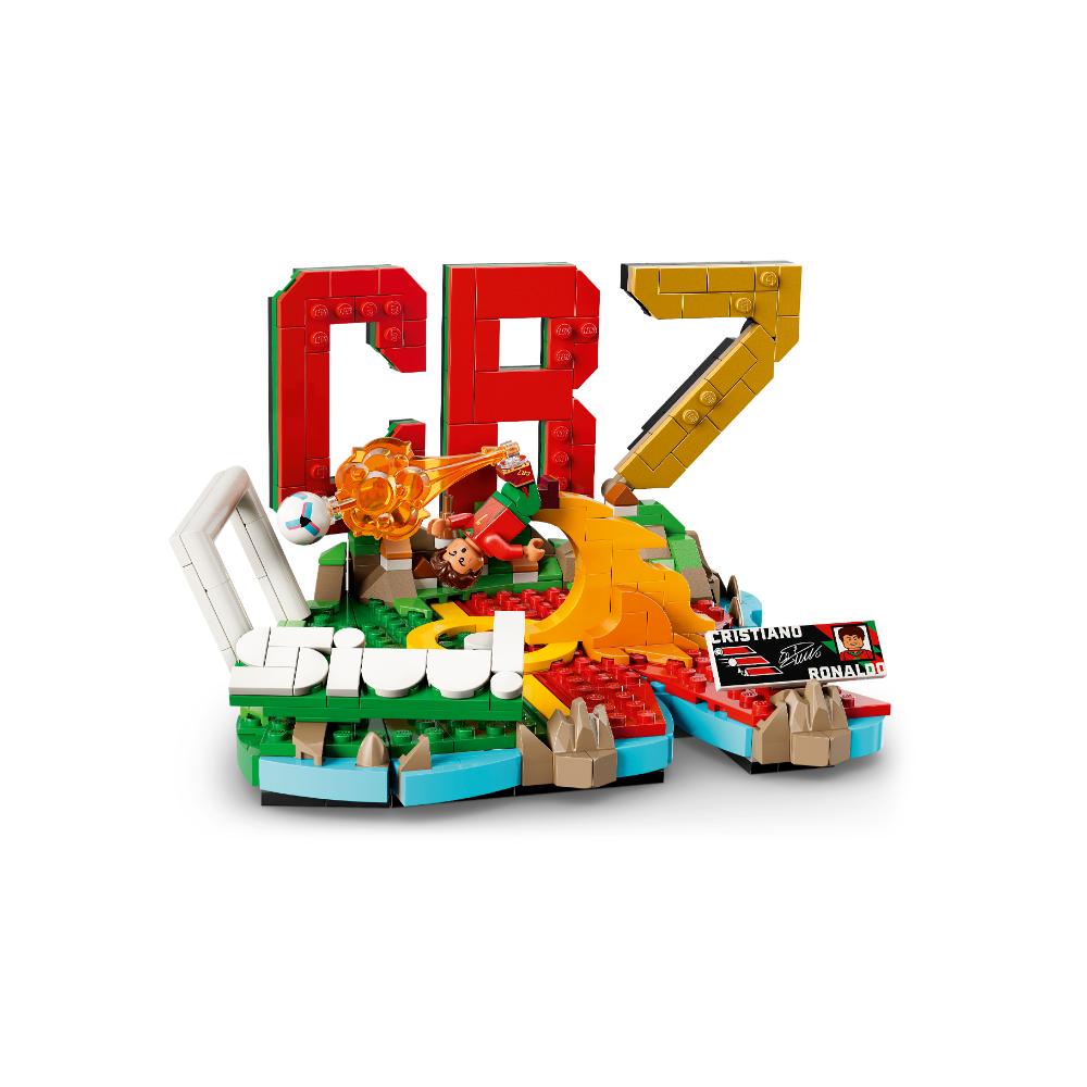 LEGO®Editions, Editions Sports: Cristiano Ronaldo: Fenómenos Del Fútbol (43012)_005