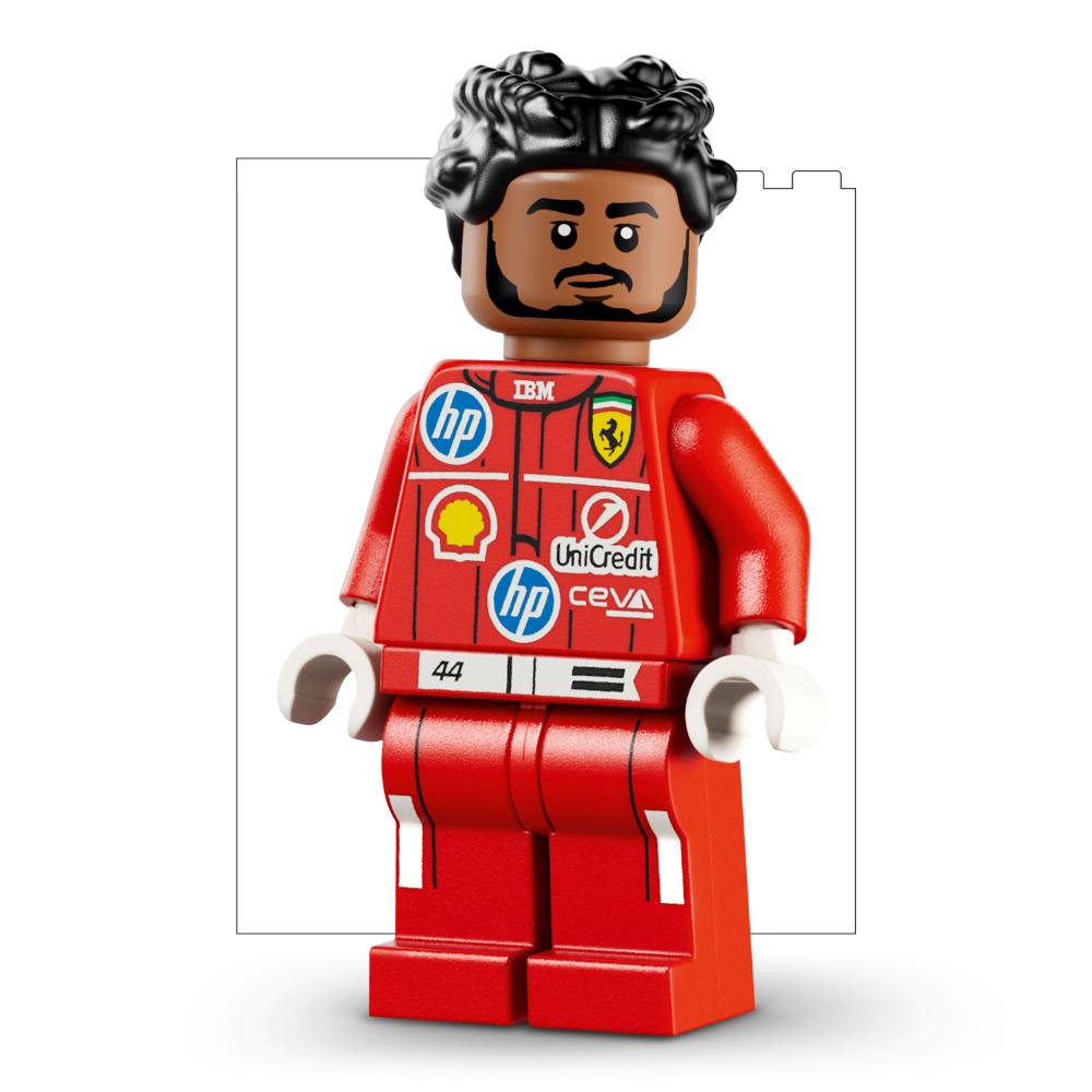 LEGO®Editions: Scuderia Ferrari Hp: Casco De Lewis Hamilton (43022)_006