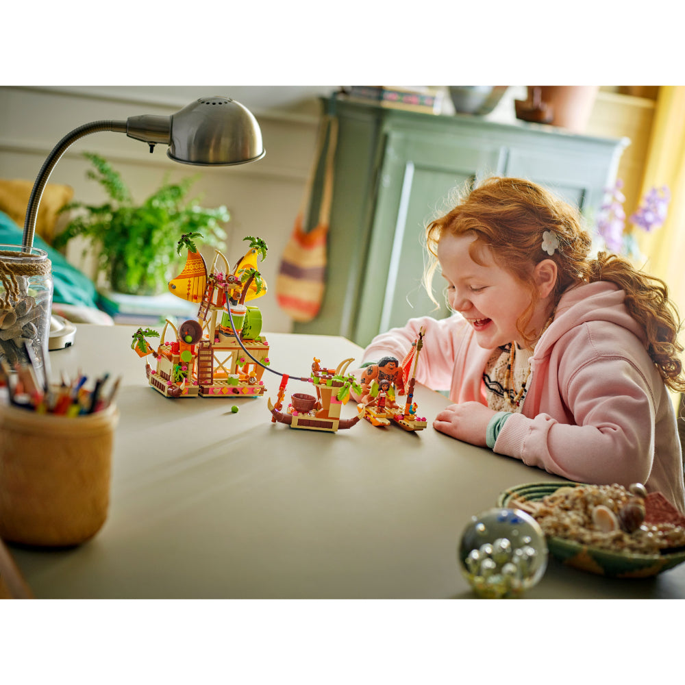 LEGO®Disney Princess: Barcaza De Los Kakamora (43258)_011