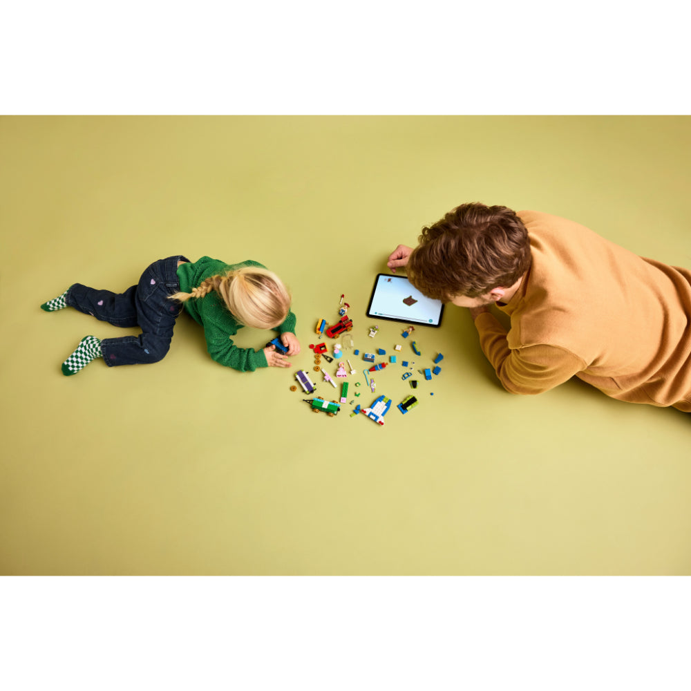 LEGO®Disney Pixar: Tren De Celebración De Toy Story Y Coche Rc (43264)_004