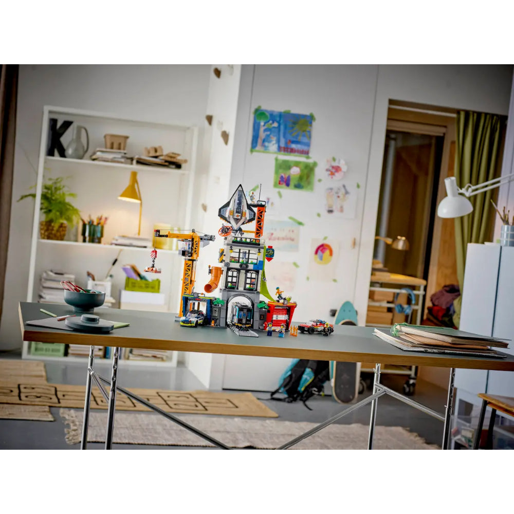 LEGO®City: Torre City (60473)_011