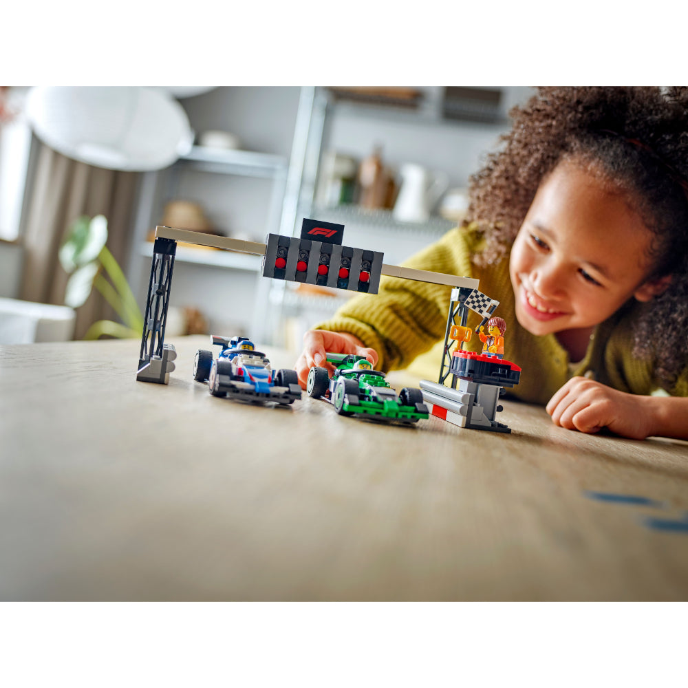 LEGO®City: Parrilla De F1® Con Coches De Carreras Vcarb Y Sauber (60474)_011