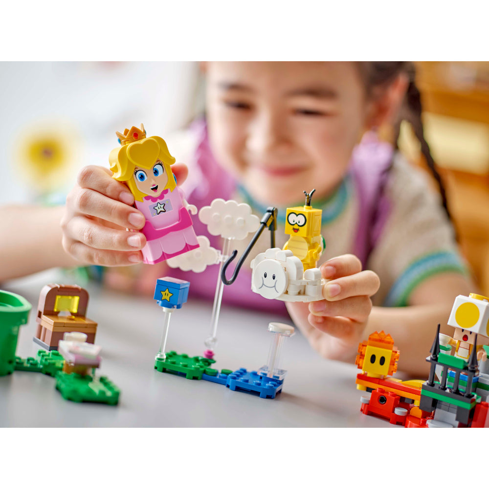 LEGO® Super Mario: Aventuras Interactivas Con Lego® Peach™ (71441)_017