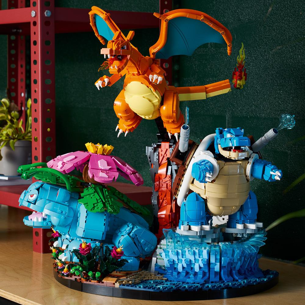 VENUSAUR, CHARIZARD Y BLASTOISE