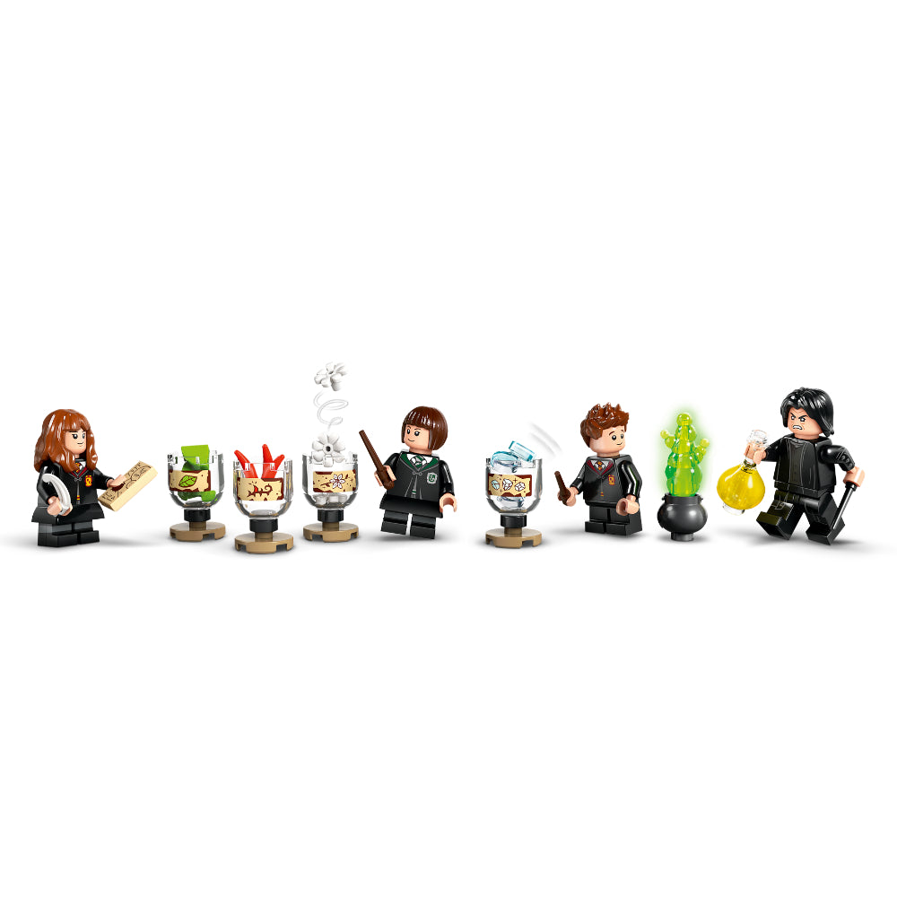 LEGO® Harry Potter™: Castillo De Hogwarts™: Clase De Pociones (76431)_005