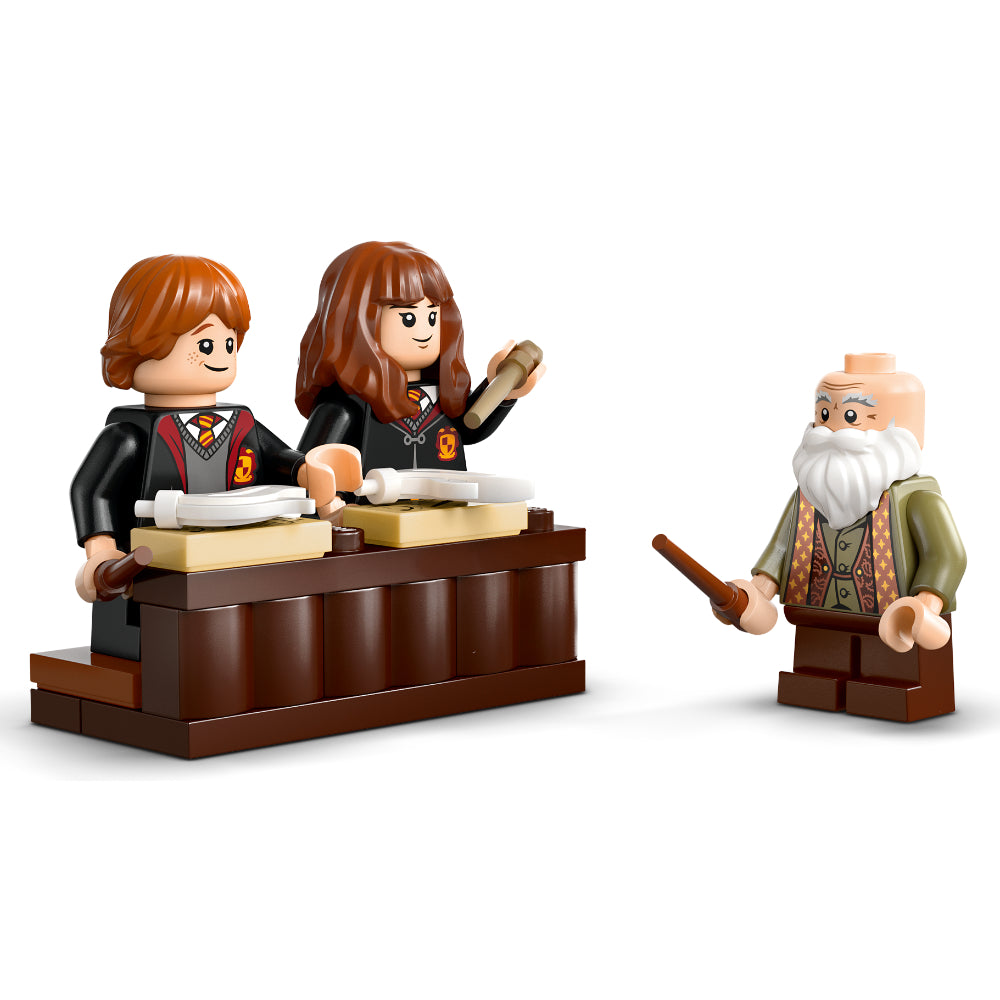 LEGO®Harry Potter Tm: Castillo De Hogwarts™: Clase De Encantamientos (76442)_006