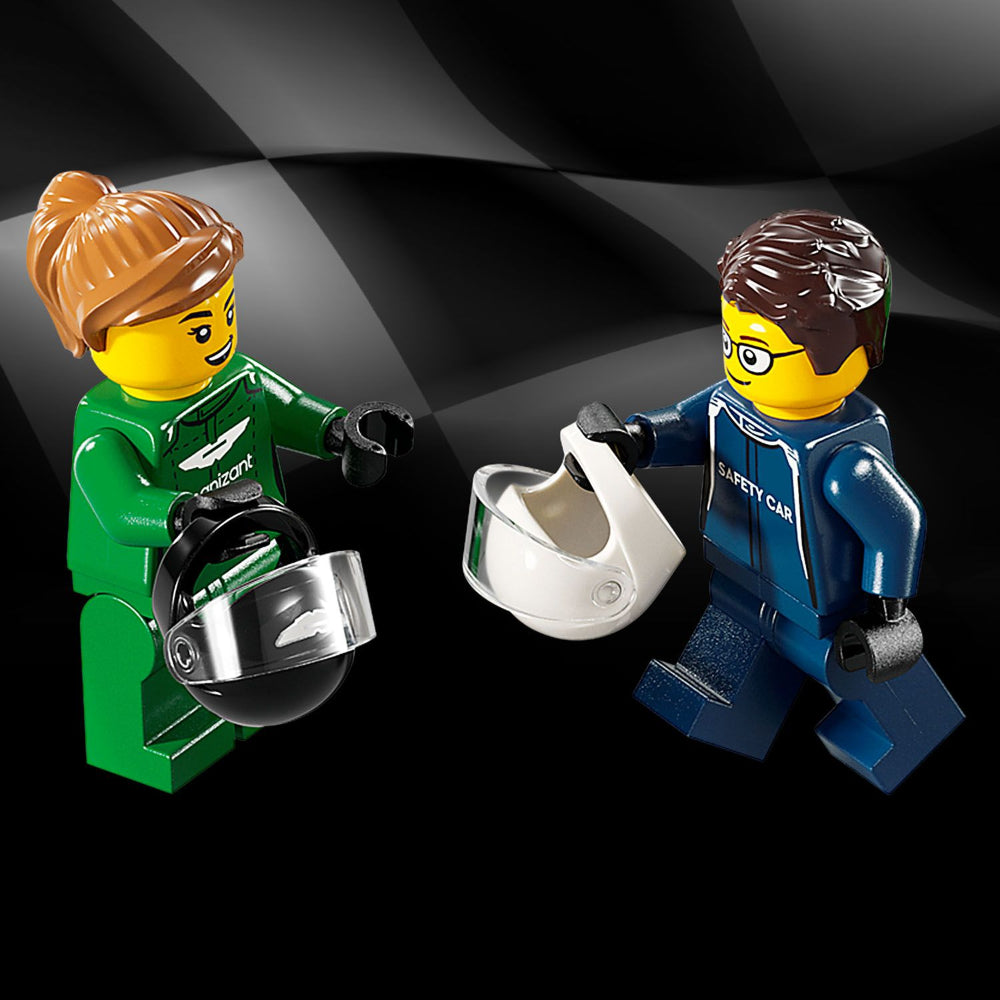 LEGO® Speed Champions: Safety Car De Aston Martin Y Amr23 (76925)_004