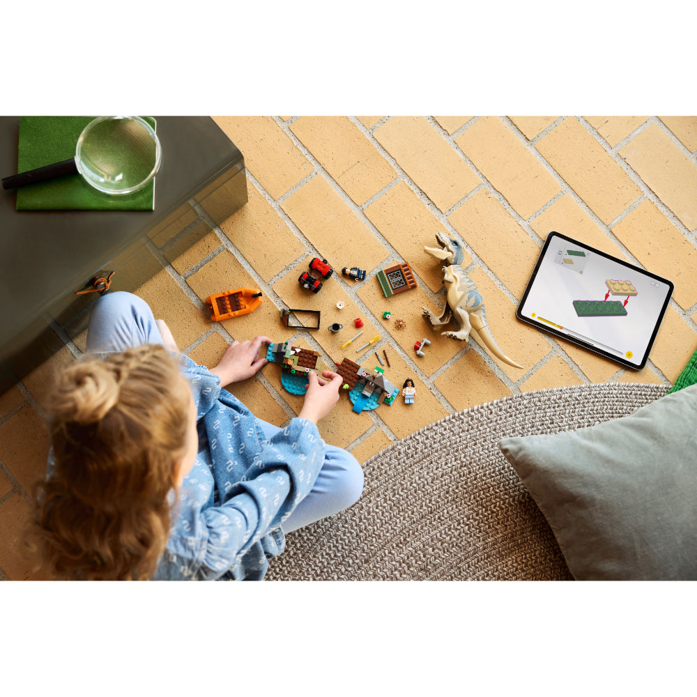 LEGO®Jurassic World: Huida Por El Río Y T. Rex A La Caza (76975)_009