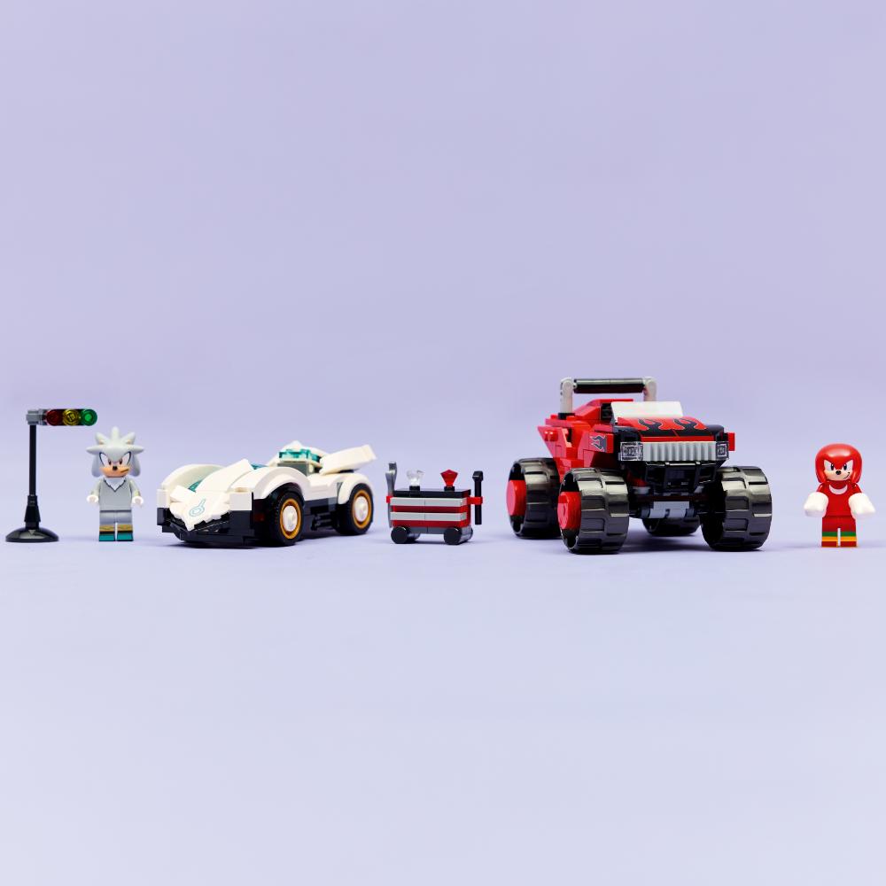 COCHE DE SILVER VS. MONSTER TRUCK DE KNUCKLES