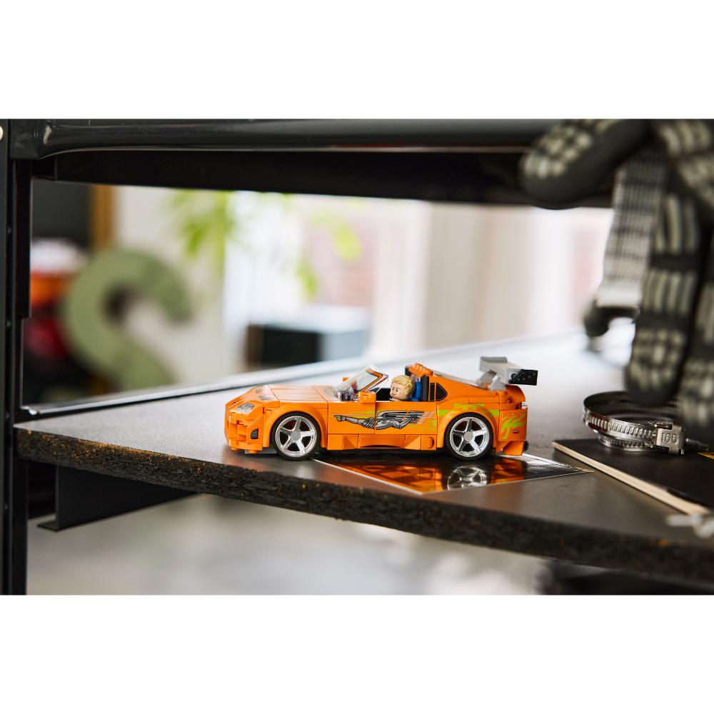 LEGO®Speed Champions: Toyota Supra Mk4 De A Todo Gas (77260)_011