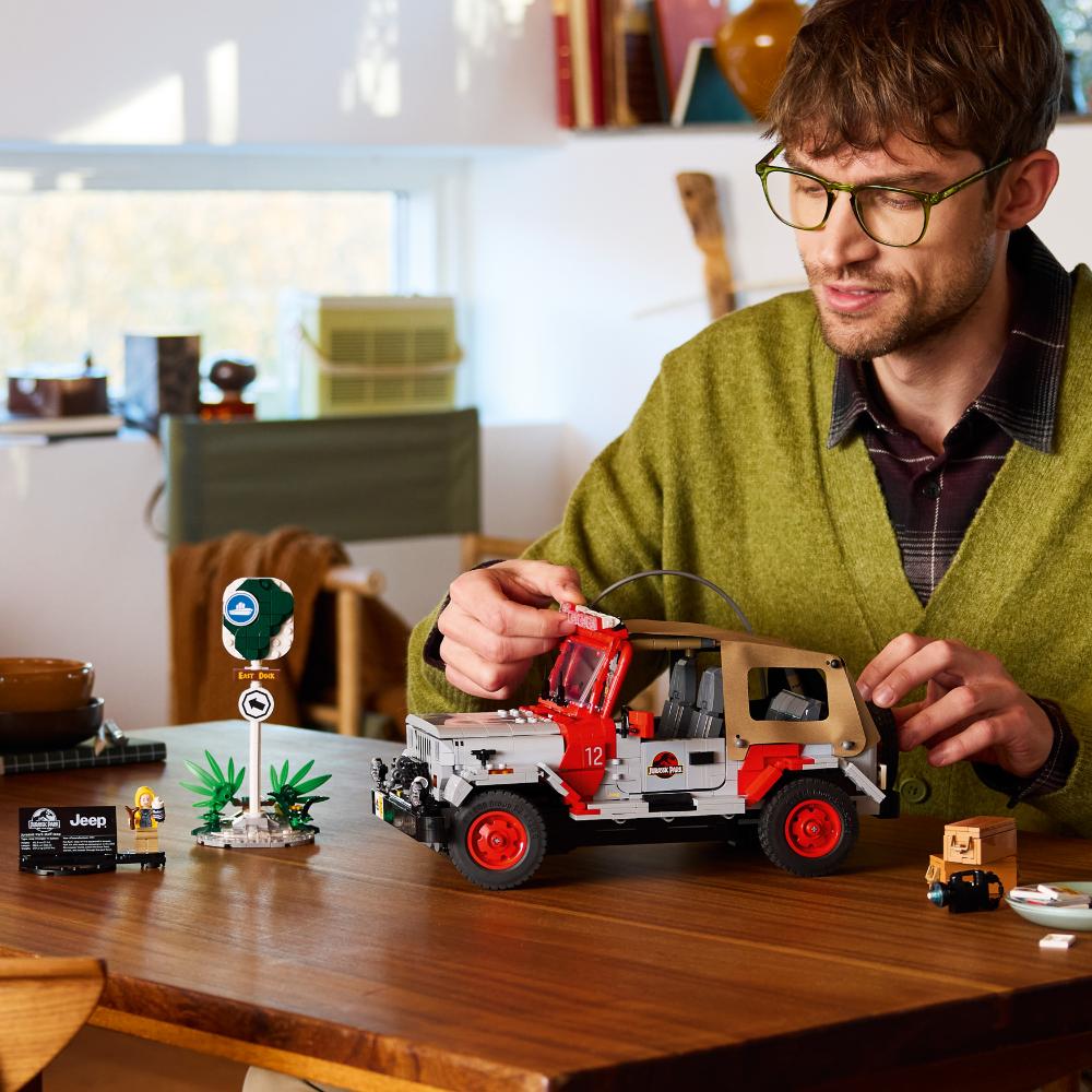 LEGO®Jurassic World: Jurassic Park Jeep® Wrangler (77984)_013