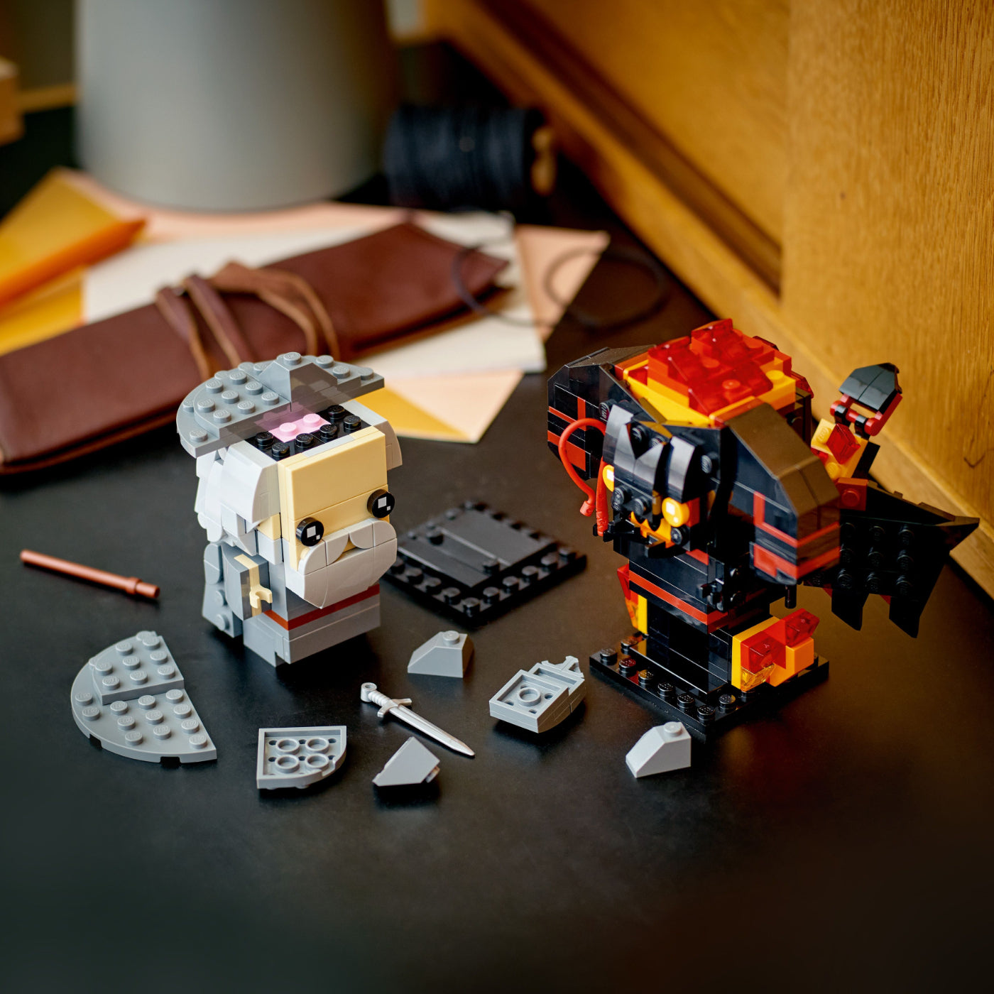 LEGO® BrickHeadz™ Gandalf the Grey™ & Balrog™ (40631)