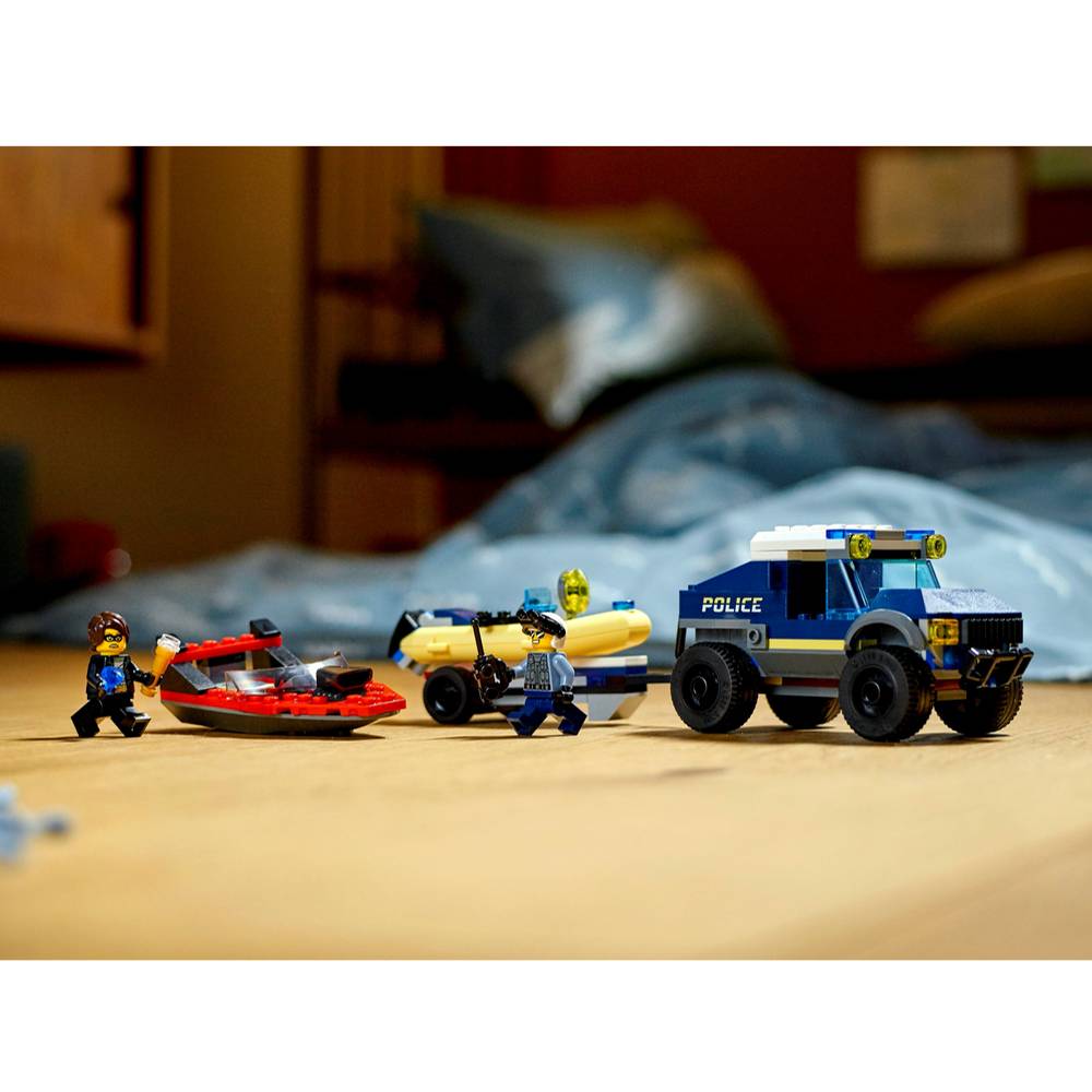 LEGO® City Policía de Élite Transporte de la Lancha (60272)