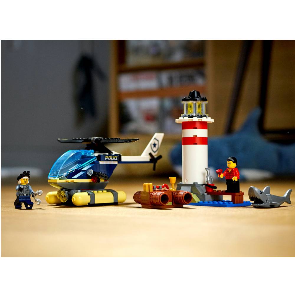 LEGO® City Policía de Élite Detención en el Faro (60274)