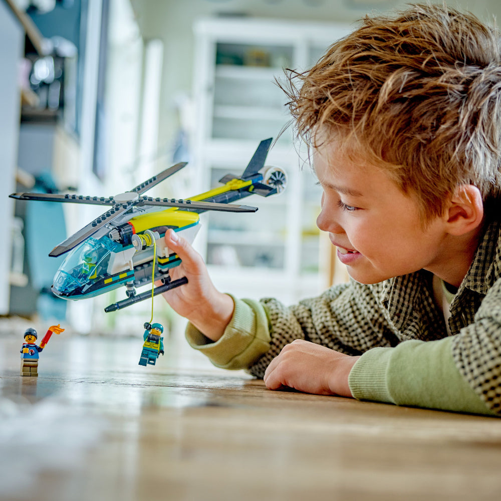 LEGO® City Helicóptero de Rescate para Emergencias (60405)_005