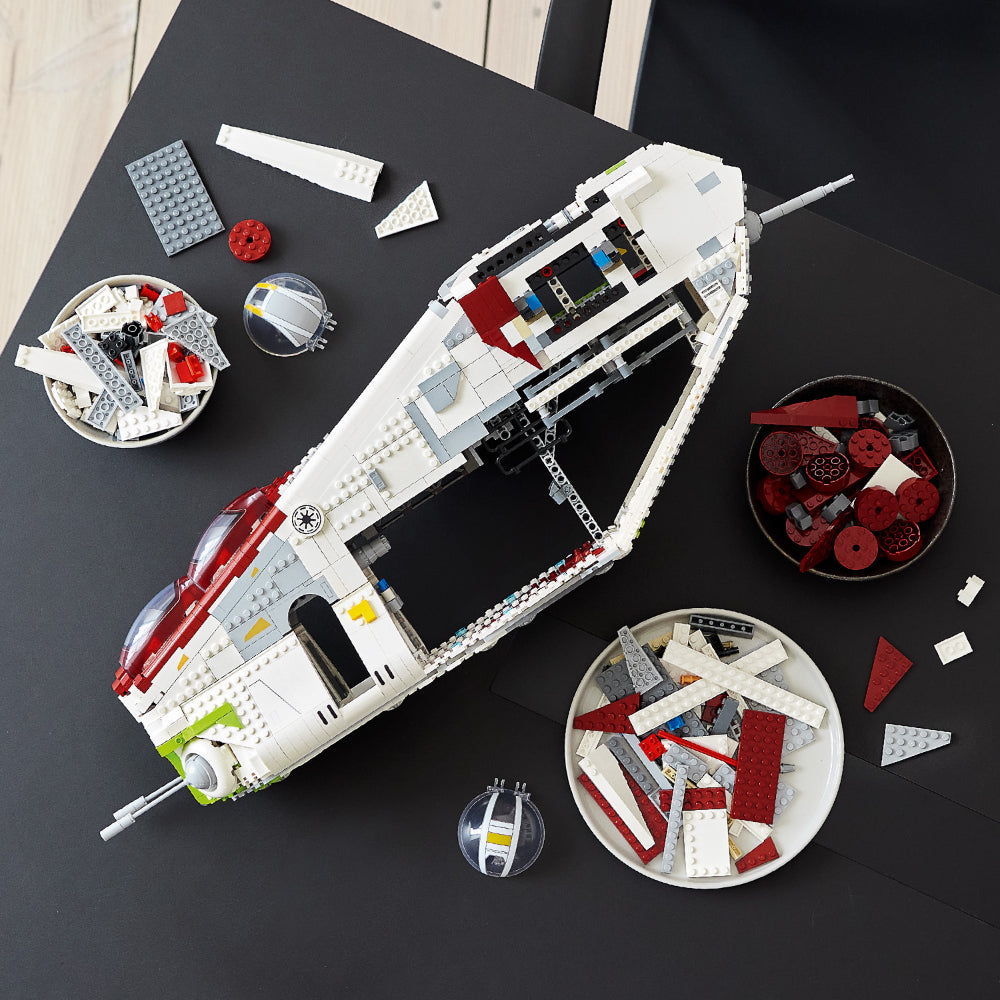 LEGO® Star Wars™: Cañonera de la República™(75309)_005